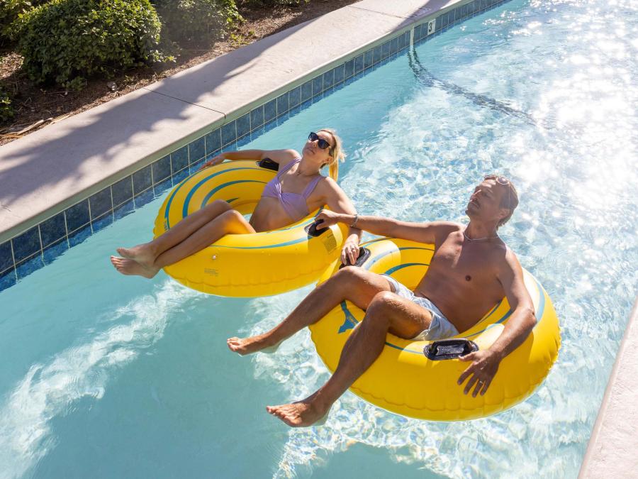 Phoenix West lazy river, Orange Beach Alabama condo